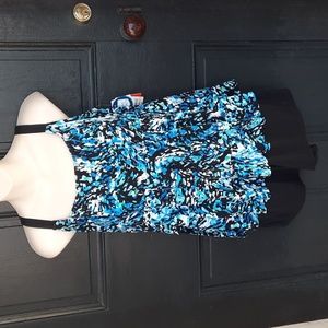 NWT ST JOHNS BAY 16W Secretly Slender Tiered Swimsuit Blue & Black Abstract